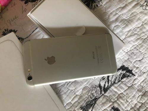 iPhone 6 Plus Silver (64GB) *EXCELLENT CONDITION* + box & accessories