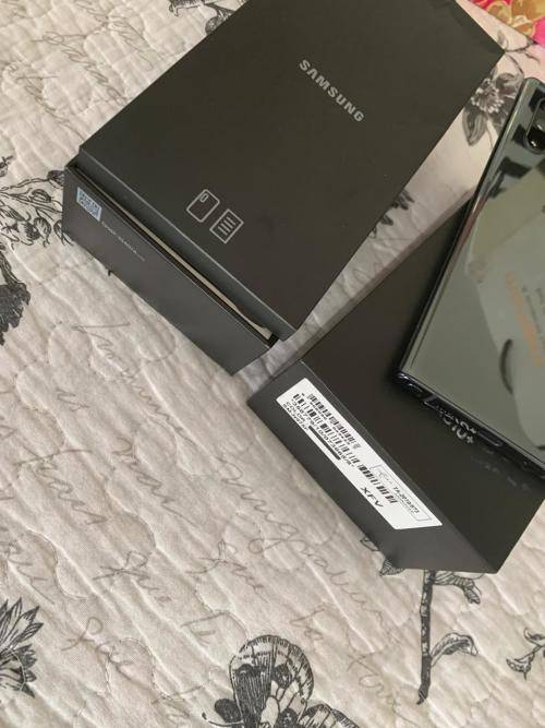 Samsung Galaxy Note 10 Plus (256GB ) *EXCELLENT CONDITION DEMO UNIT* + box & accessories(SINGLE SIM)