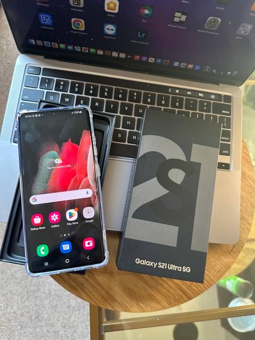 Samsung Galaxy S21 Ultra Phantom Black 12GB Ram (256GB)*EXCELLENT CONDITION *  + Box and accessories