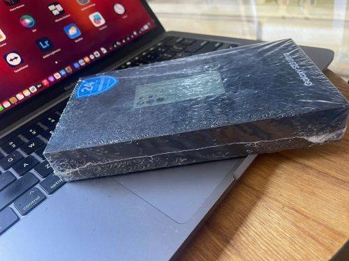 Samsung Galaxy S23 Ultra 12GB Ram (256GB)*BRAND NEW SEALED *  + Box and accessories