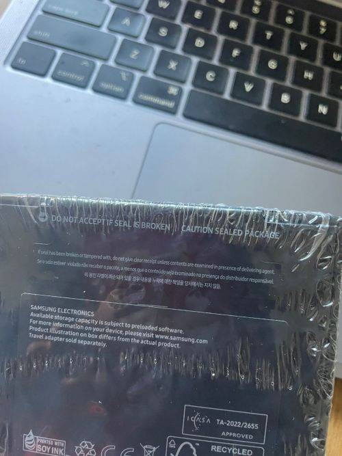 Samsung Galaxy S23 Ultra 12GB Ram (256GB)*BRAND NEW SEALED *  + Box and accessories