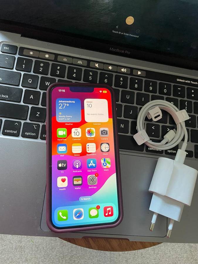 iPhone 13 Pro Sierra Blue (256GB)*EXCELLENT CONDITION *  + packaging and accessories