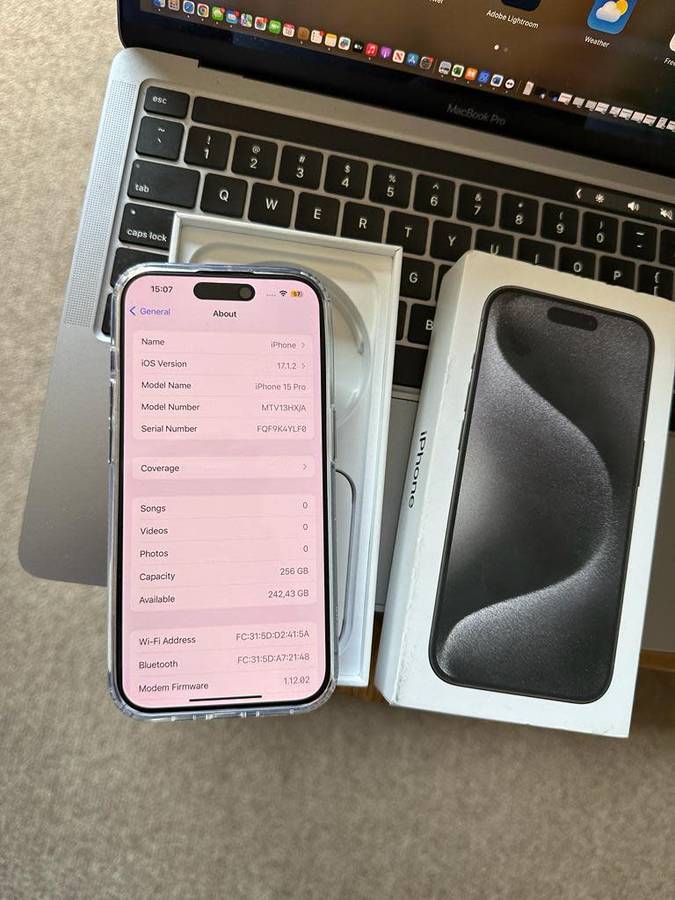 iPhone 15 Pro , Black Titanium (256GB)  Prestine Condition As New + box, charger and Accessories