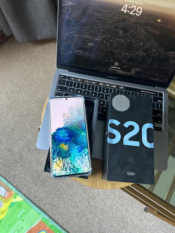 Refurbished Samsung Galaxy S20 Plus Cloud Blue (128GB) In Excellent Condition +Box + Accessories