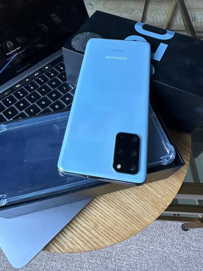 Refurbished Samsung Galaxy S20 Plus Cloud Blue (128GB) In Excellent Condition +Box + Accessories