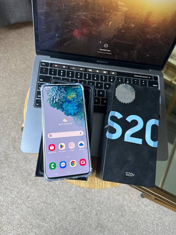 Refurbished Samsung Galaxy S20 Plus Cloud Blue (128GB) In Excellent Condition +Box + Accessories