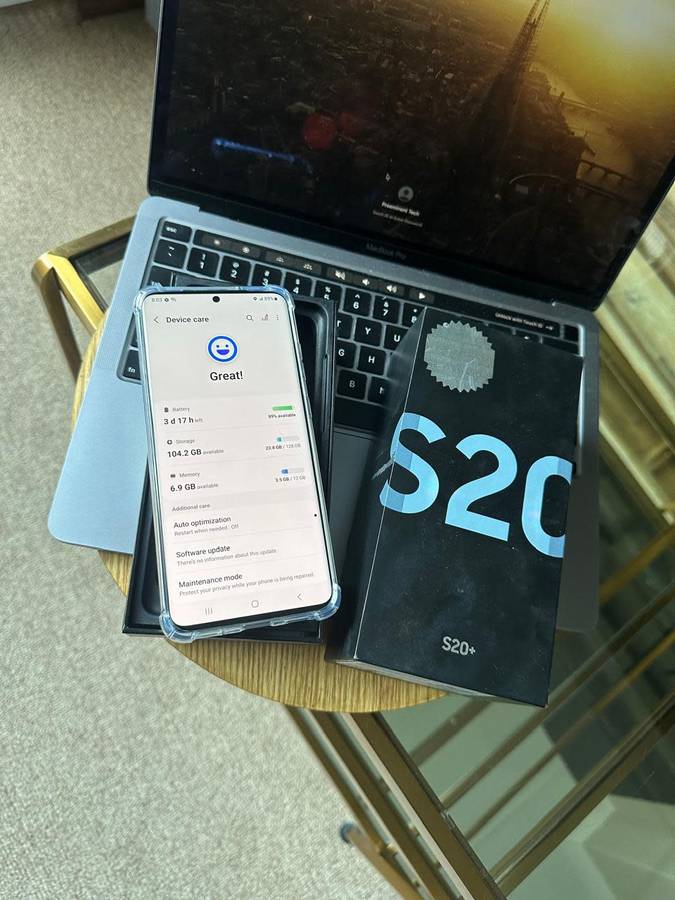 Refurbished Samsung Galaxy S20 Plus Cloud Blue (128GB) In Excellent Condition +Box + Accessories