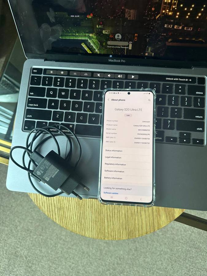 Samsung Galaxy S20 Ultra, Black 12GB RAM (256GB)