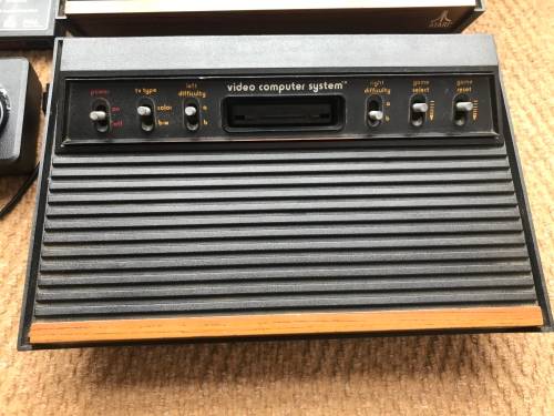 Retro Gaming Bundle - Atari 2600 and Famicom