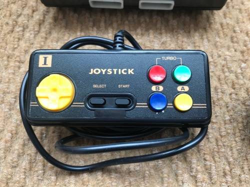 Retro Gaming Bundle - Atari 2600 and Famicom