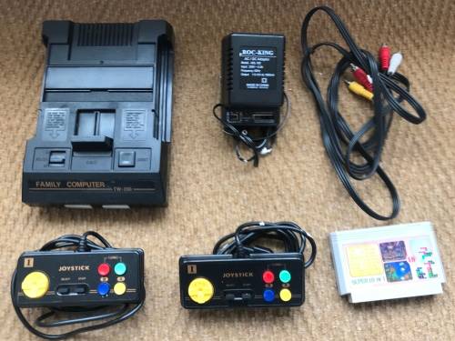 Retro Gaming Bundle - Atari 2600 and Famicom