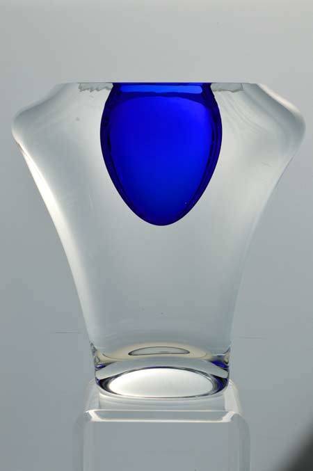 CHUNKY. DAZZLINGLY BEAUTIFUL MODERN CZECH ART GLASS ARCHITECTURAL OBJECT, DESIGNED BY ALES VALNER