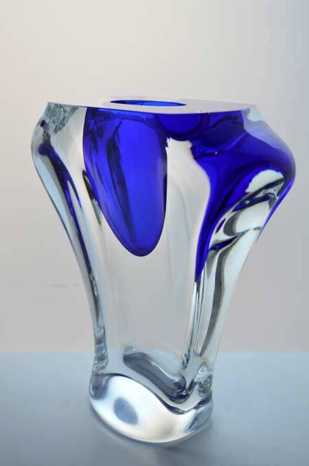 CHUNKY. DAZZLINGLY BEAUTIFUL MODERN CZECH ART GLASS ARCHITECTURAL OBJECT, DESIGNED BY ALES VALNER