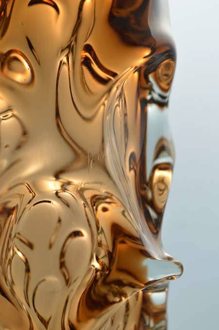 * A DAZZLING & SPARKLING AMBER SKRDLOVICE VASE, DESIGNED BY JAN BERANEK (1933-)