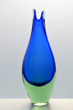 * MAGNIFICENT & VERY RARE MARIA STAHLIKOVA CZECH ART GLASS VASE, DESIGNED FOR SKRDLOVICE