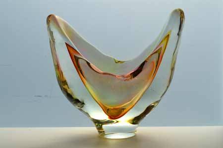 ** MAGNIFICENT AND VERY RARE ART GLASS SCULPTURE - CZECH ART GLASS AT ITS BEST! 'UNIKAT' STUDIO ITEM