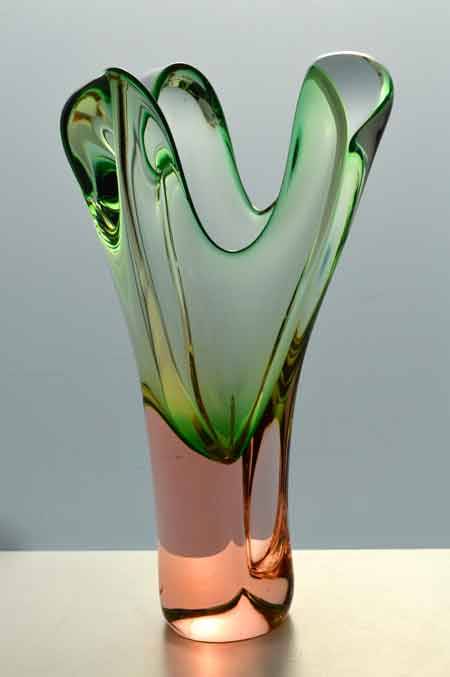 LARGE SALMON & GREEN CZECH ART GLASS CHRIBSKA SCULPTURE DESIGNED BY PROF JOSEF HOSPODKA IN THE 1970s