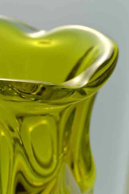 DAZZLINGLY BEAUTIFUL CZECH ART GLASS CHRIBSKA VASE DESIGNED BY PROF JOSEF HOSPODKA IN THE 1970s