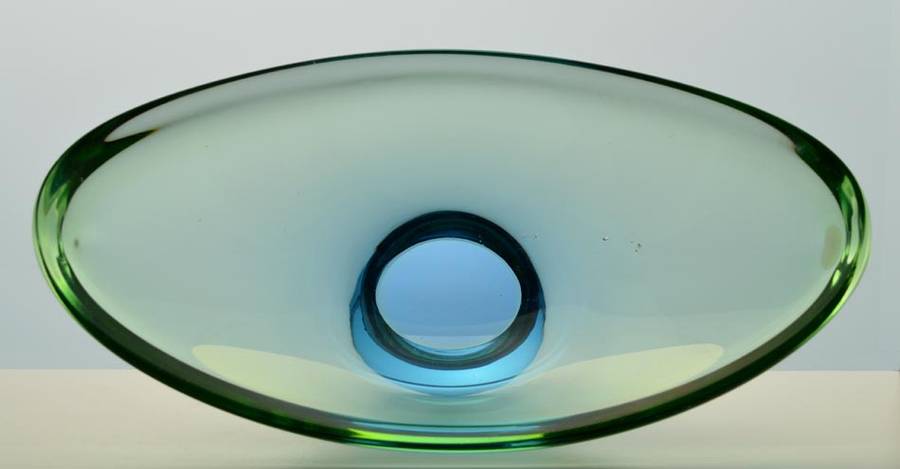 WITH TRACES OF URANIUM!!  A BEAUTY! A RETRO SKRDLOVICE BOWL DESIGNED BY EMMANUEL BERANEK  IN 1959