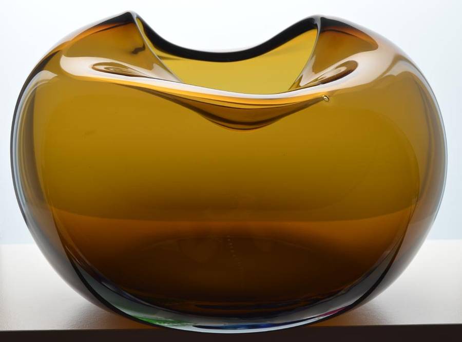 A DAZZLINGLY BEAUTIFUL MODERNIST `PEBBLES` BOWL, DESIGNED BY AND MADE FOR KATE HUME IN 2013
