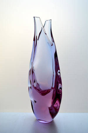 * MAGNIFICENT CZECH ART GLASS VASE, DESIGNED BY PROF MILOSLAV KLINGER (1922-1999)