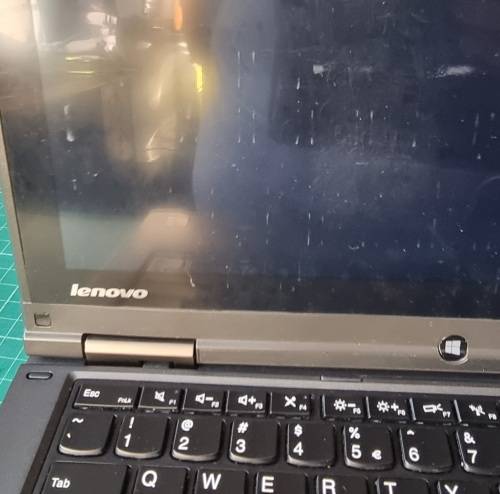 Lenovo Yoga 12 Intel Core i5-5200 8Gb RAM 256GB SSD Touch screen with stylus