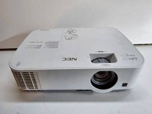 NEC ME401W Projector !Spares or Repairs!
