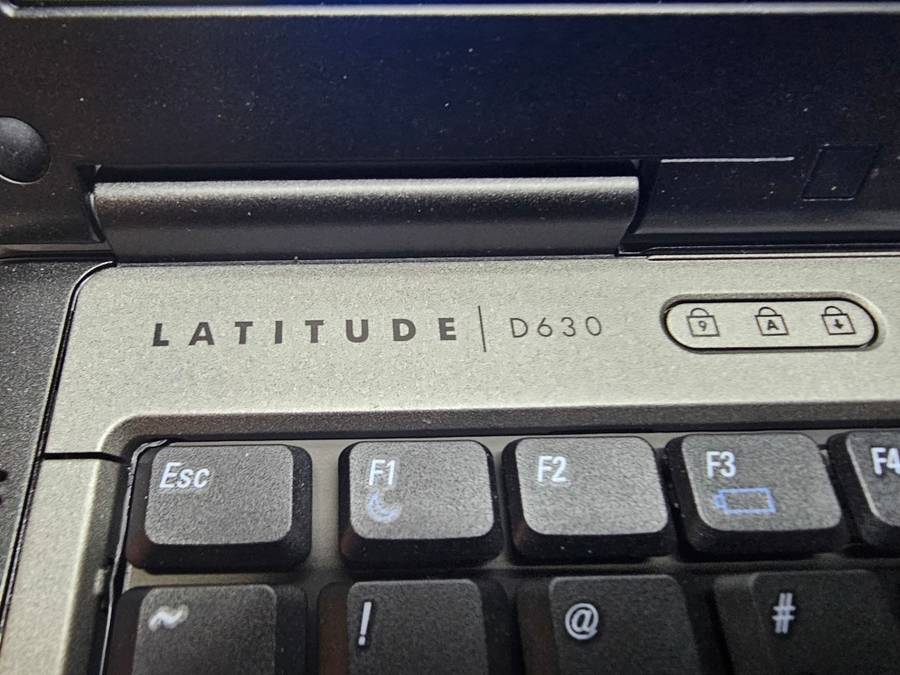 Dell Latitude D630 - Core 2 Duo - 2GB RAM - 128GB IDE HDD