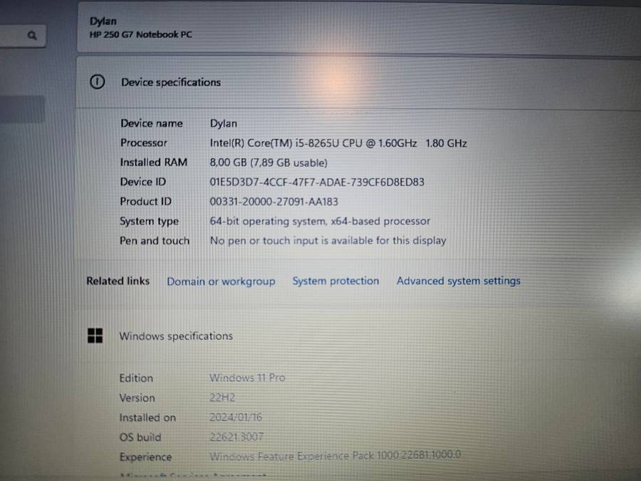 HP 250 G7 i5-8265U (8th gen) 8GB RAM 256GB Nvme SSD *New battery*