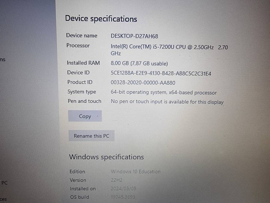 Dell Inspiron 15 3567 i5-7200U (7th gen) 8GB RAM 256GB SSD