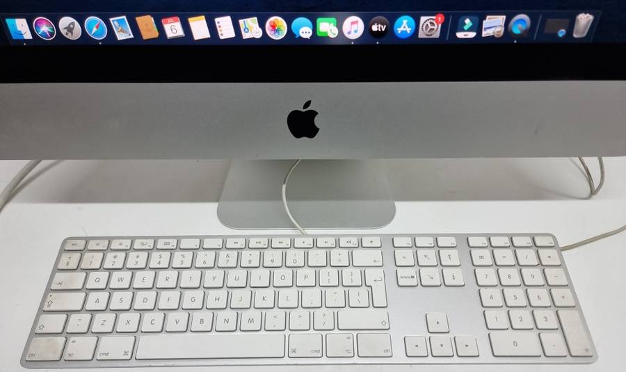 iMac 21.5 inch (Late 2012) i5 2.7GHz 1TB HDD 8GB RAM GeForce GT 640 512Mb