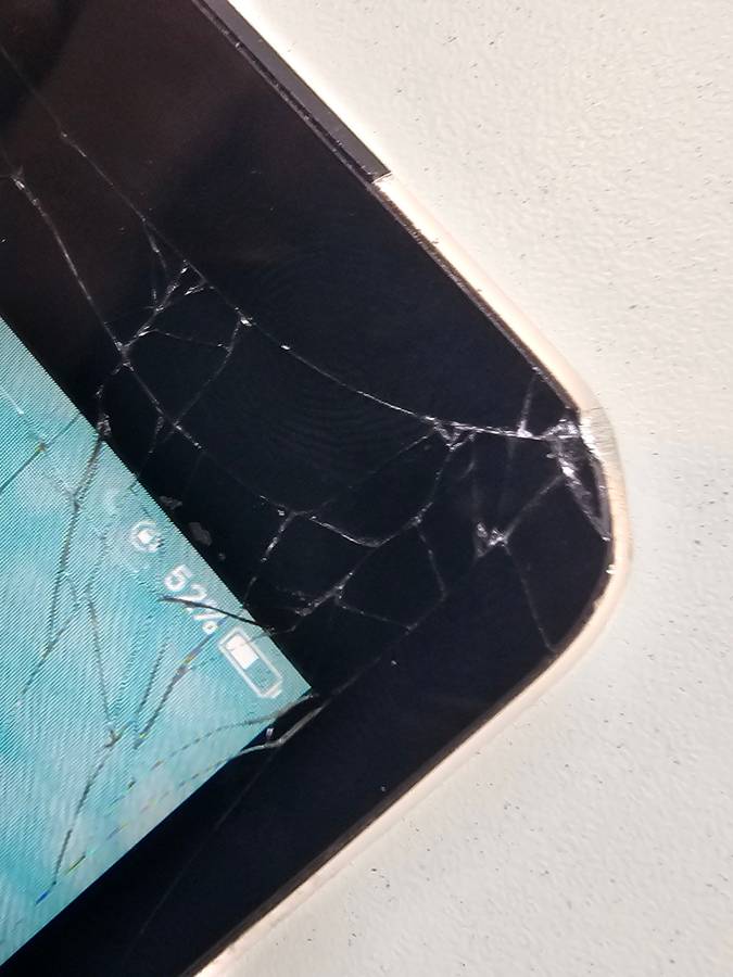 iPad Mini 16GB Wi-Fi/3G !Spares or Repairs!