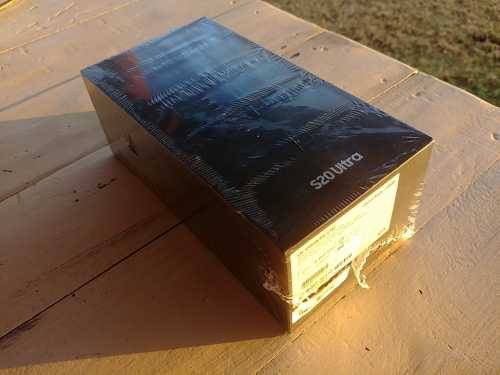 Samsung S20 Ultra 128GB *SEALED*