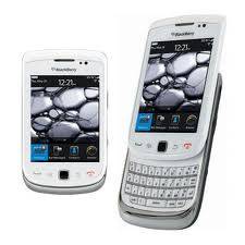 blackberry 9800 WHITE in the box with all accessories