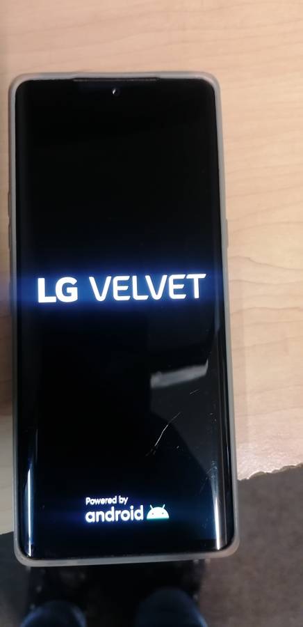 LG Velvet, 48MP, 6,8inch, 6GB Ram, 128GB , 4300mAh, Android 11, 5G Network