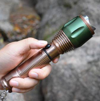 1800Lm Zoomable T6 LED Rechargeable Flashlight Torch Light