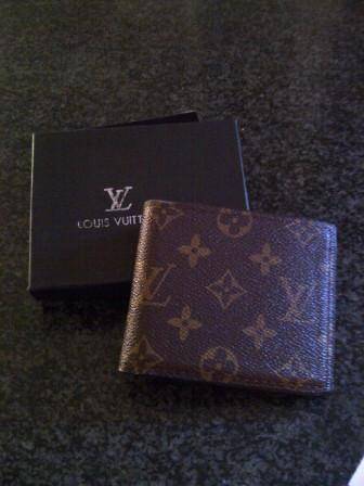 Mens Louis Vuitton wallet