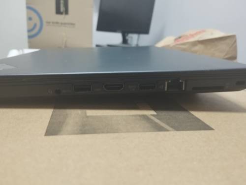 *Dual Batteries* ThinkPad T470 Core i5 7200U, 256GB SSD, 8GB DDR4