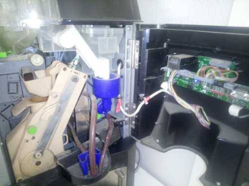 BRAZILIAN COFFEE VENDING MACHINE Bean to Cup