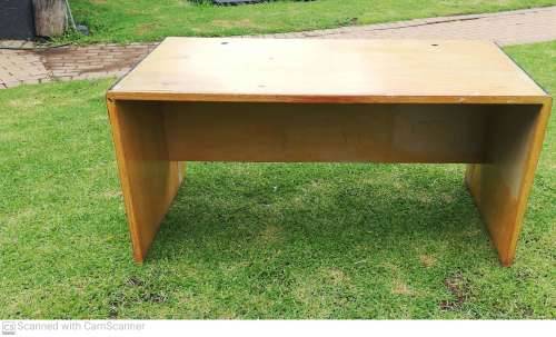 Office desk With blue line
