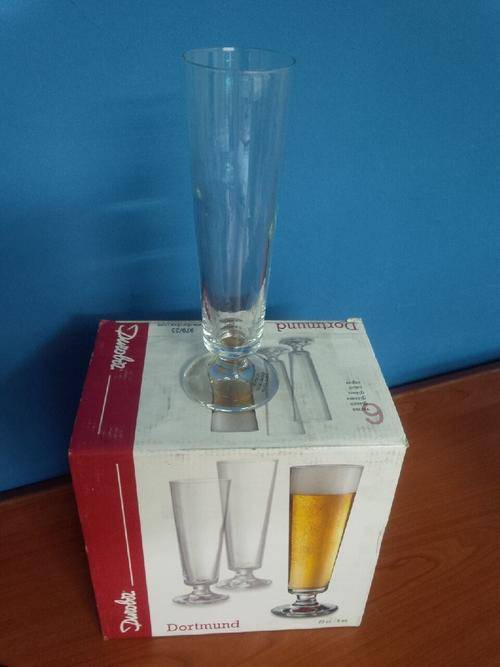 Glass Long and Elegant ** SET OF 6 **  DORTMUND