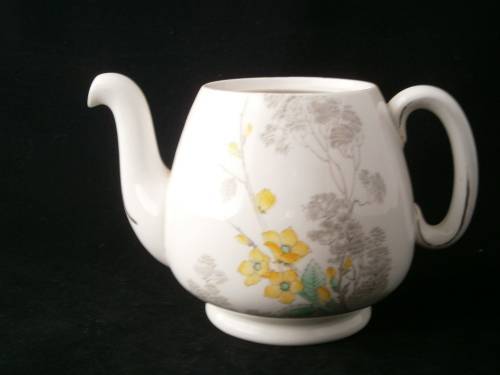 Lovely Shelley Tea Pot without Lid