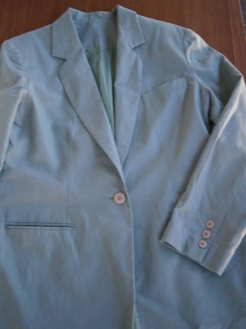 100%Cotton  jacket. New. Size M