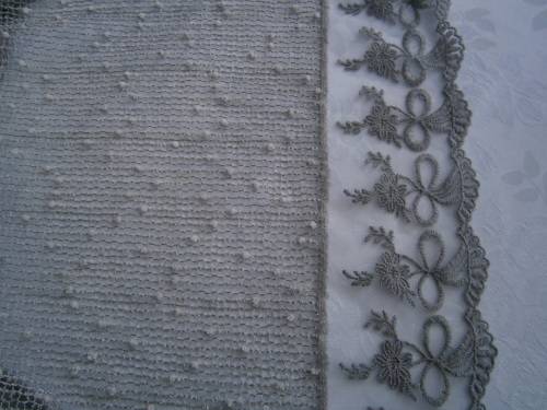 Lovely Tunic /Blouse with lace and sequins in size - M-L