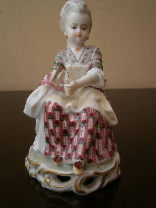 Chelsea porcelain figurine