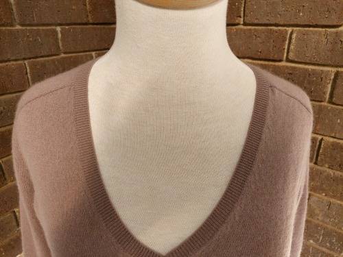 100% Cashmere  knit pullover by Zara