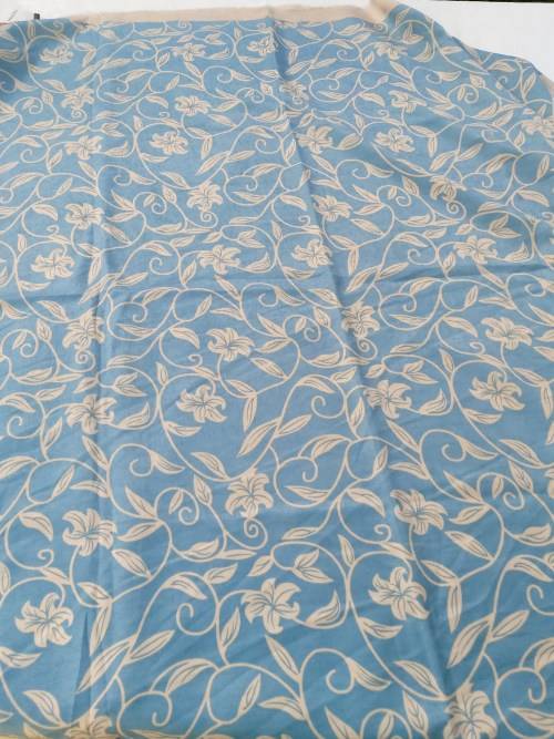 VALENTINO  Shawl / Scarf 90 x 90 cm