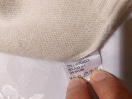 Sweater   by Queenspark - L size