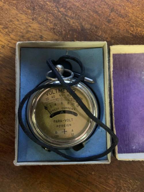 Vintage Volt meter (Para Volt)