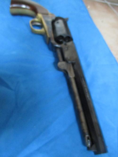 Colt 1851 Navy Revolver black powder (Pietta Italy)